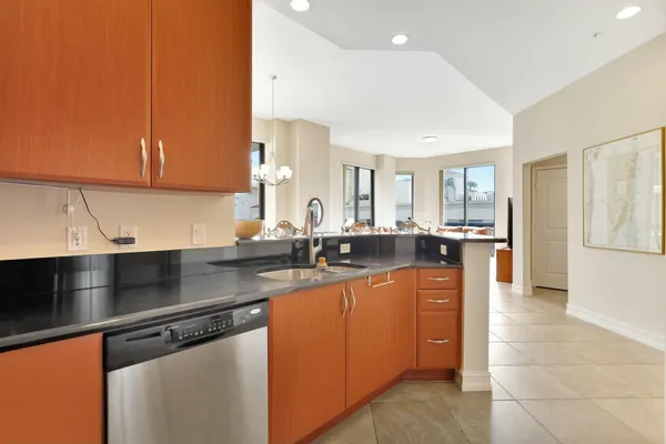 $7,500 | 701 South Olive Avenue, Unit 1504, West Palm Beach, FL 33401