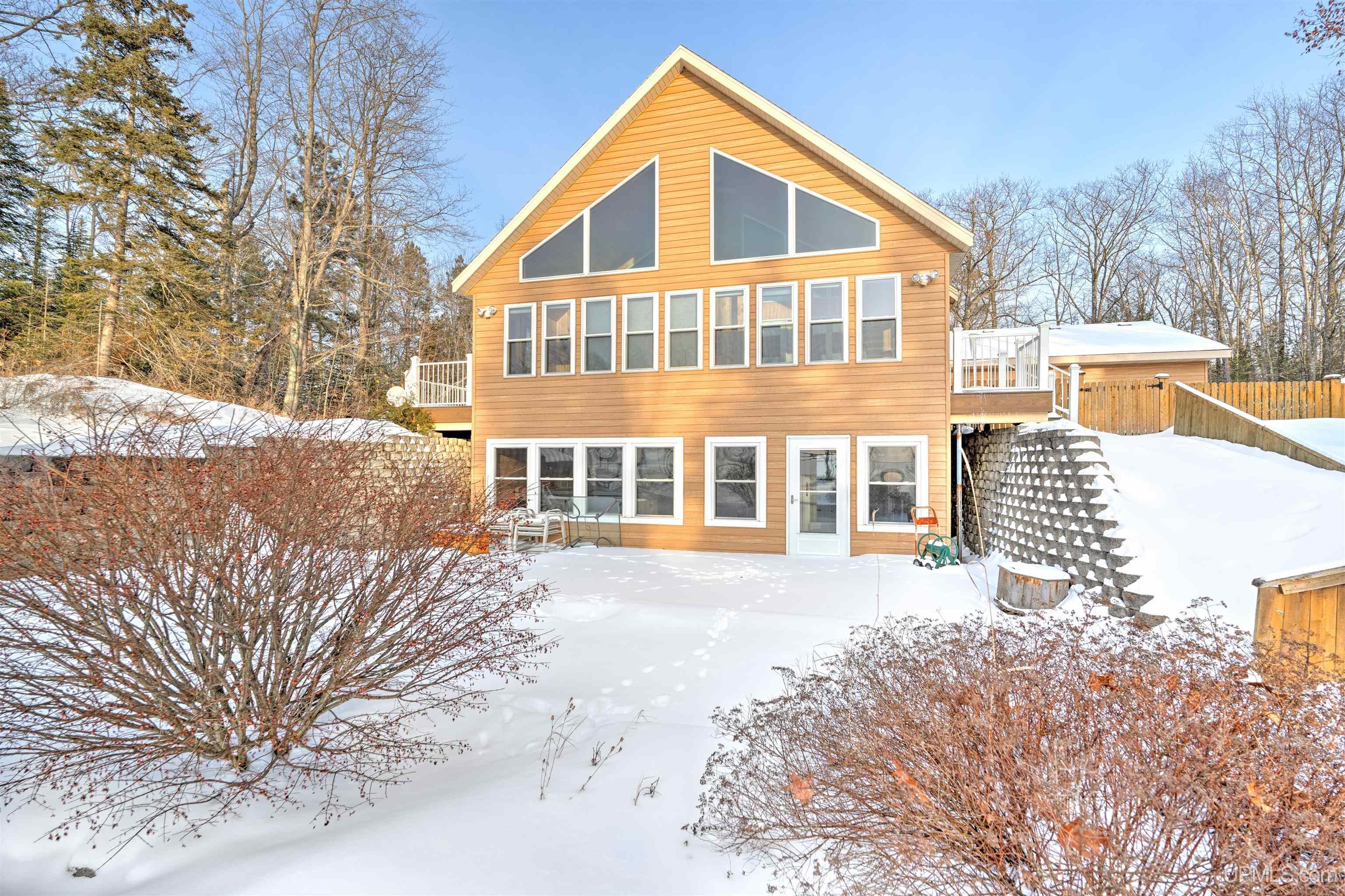 9049 25 Road Cooks, MI 49817 - Photo 3 of 69