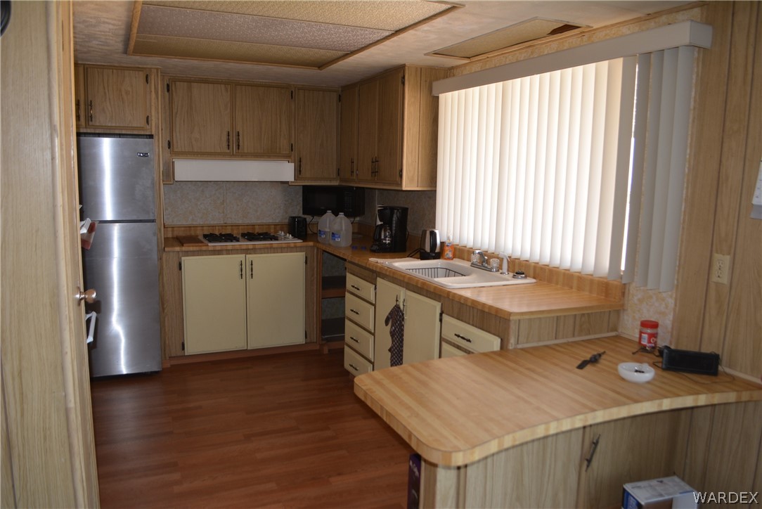 15355 Joshua Road Yucca, AZ 86438 - Photo 2 of 37