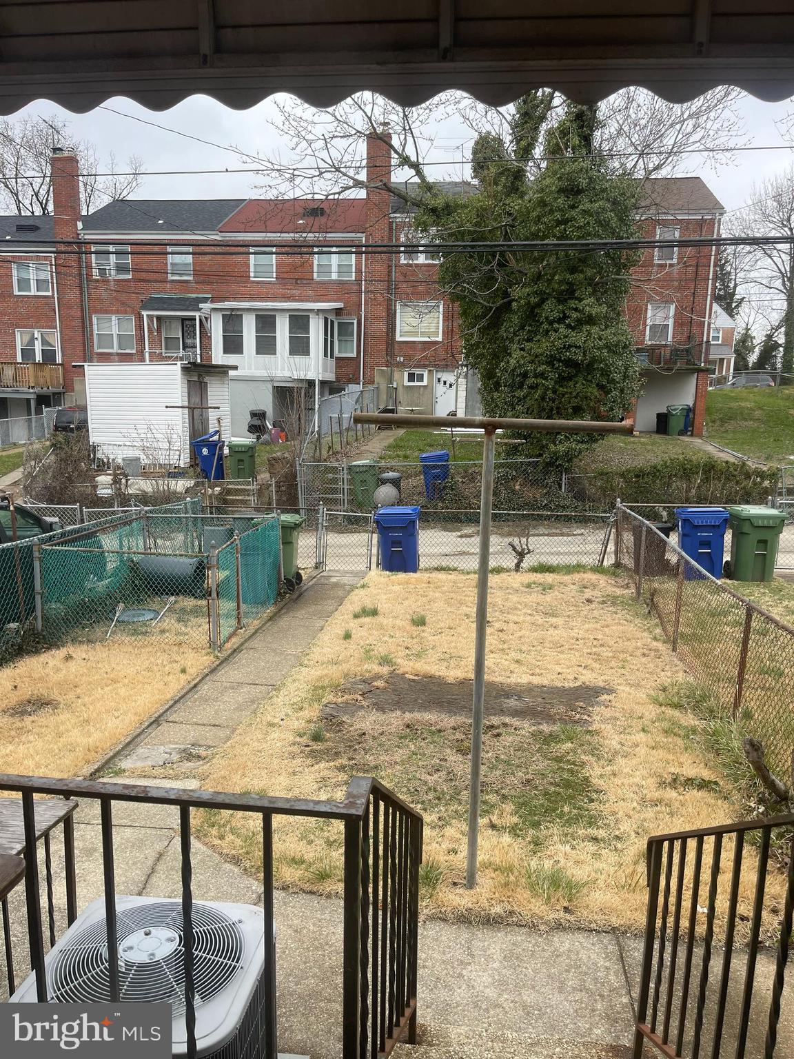 5608 Sagra Road Baltimore, MD 21239 - Photo 17 of 17 Fenced in back yard