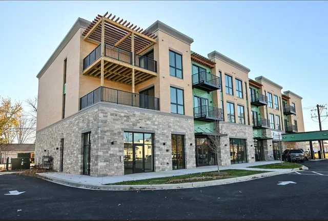 $299,900 | 500 East Main Street, Unit 303, Waterford, WI 53185