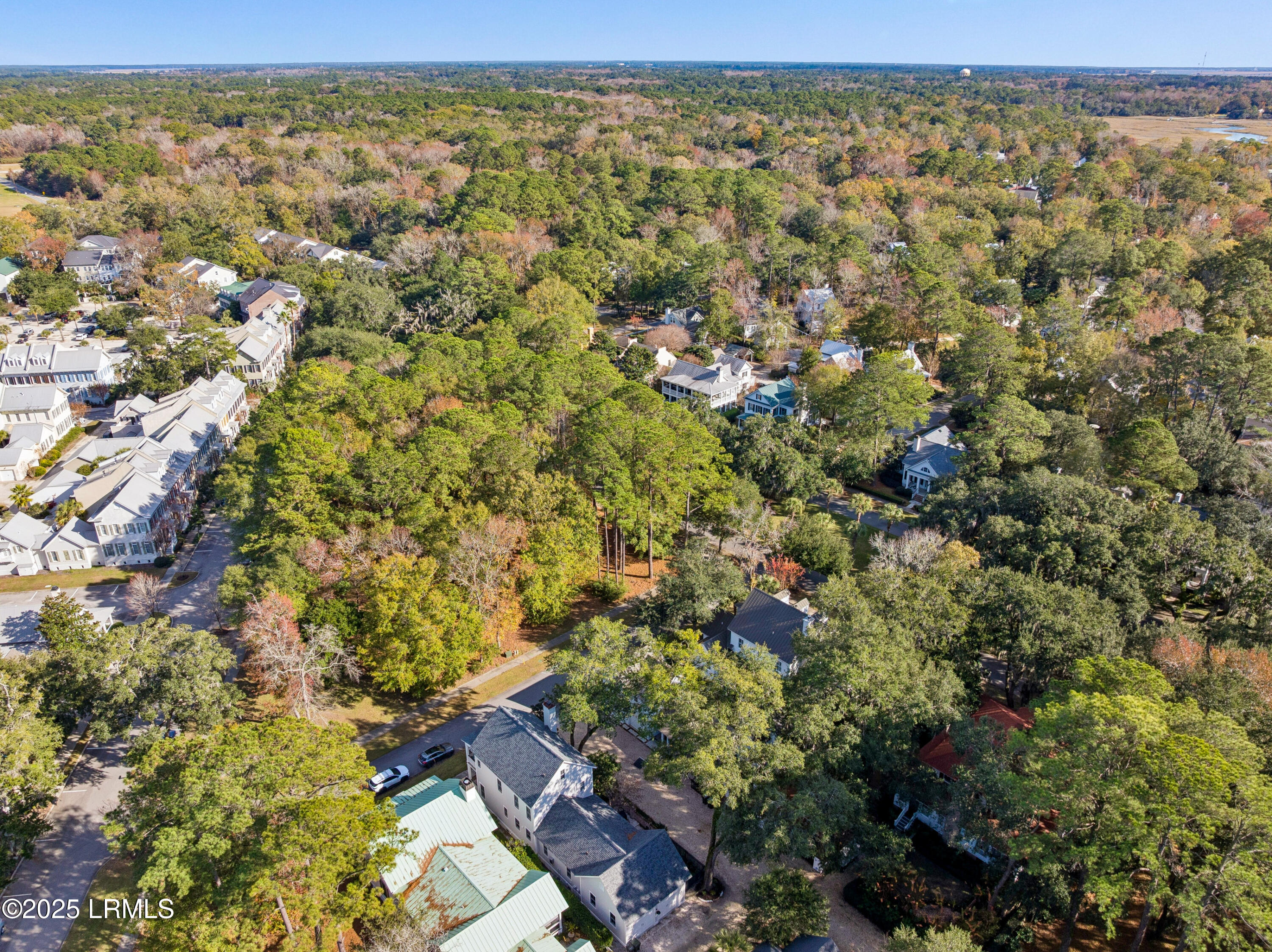 7 North Loudon Beaufort, SC 29906 - Photo 19 of 40 7NLoudenLot-IslandHouseMedia-0019