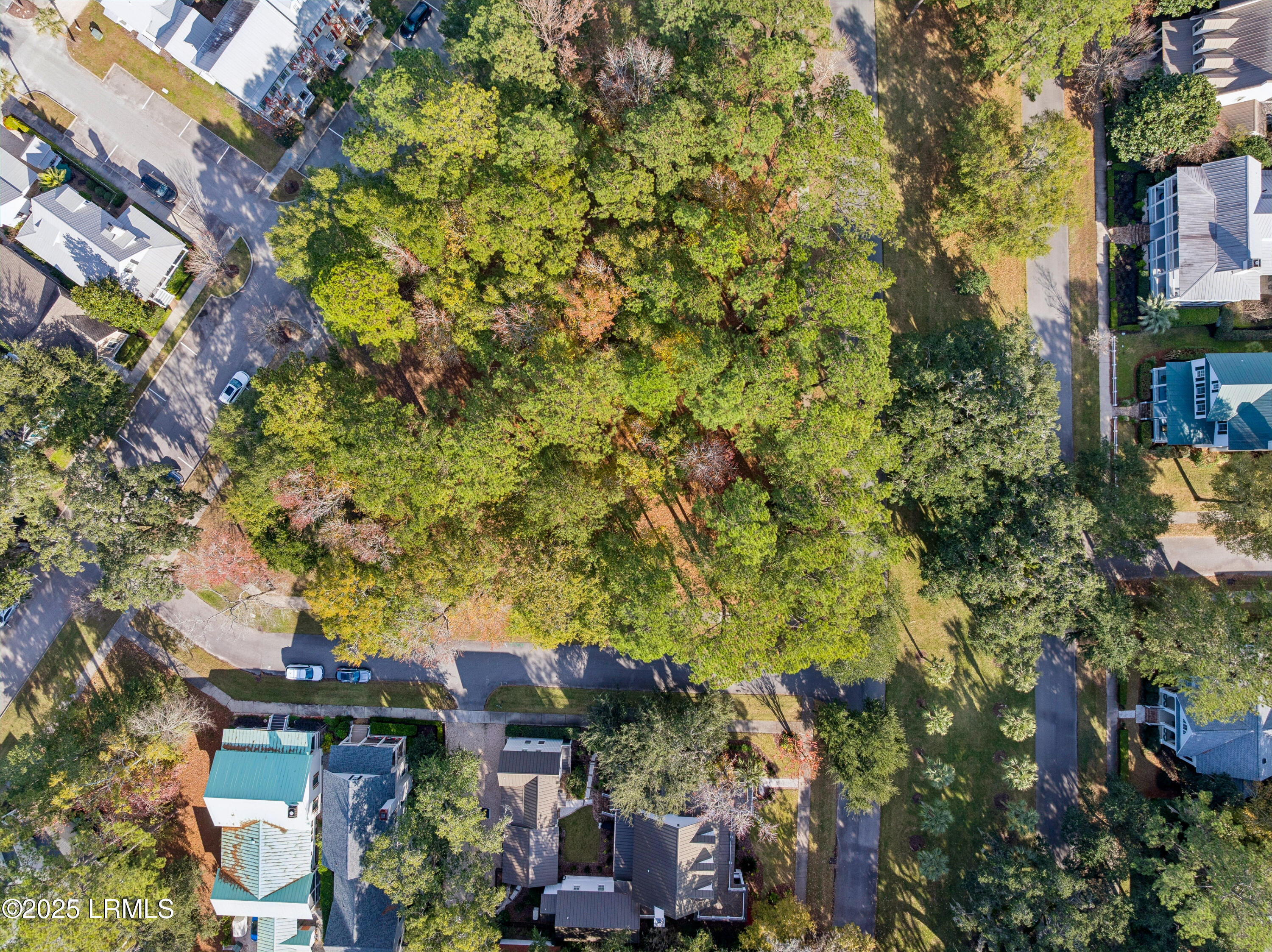 7 North Loudon Beaufort, SC 29906 - Photo 21 of 40 7NLoudenLot-IslandHouseMedia-0021