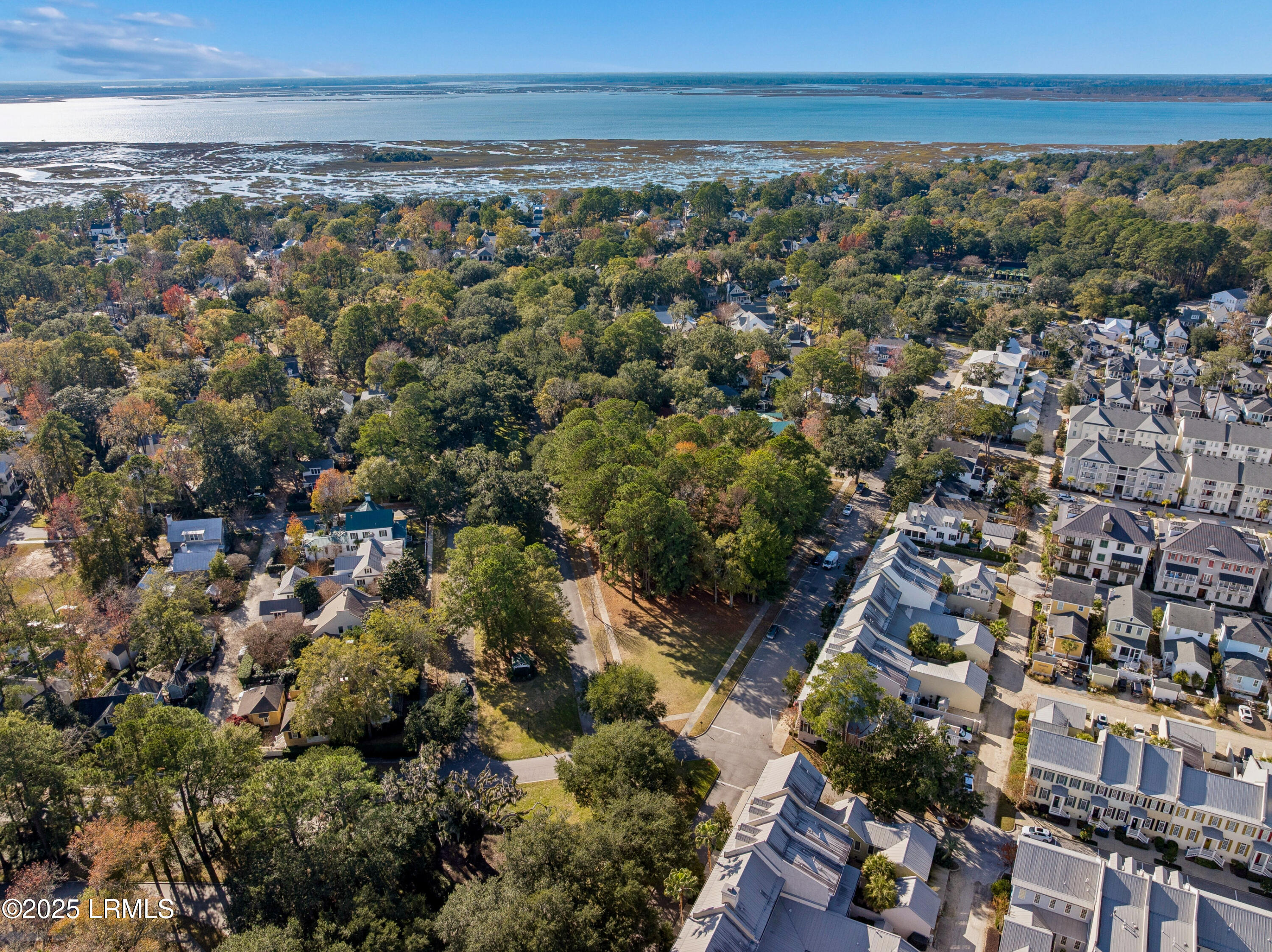 7 North Loudon Beaufort, SC 29906 - Photo 26 of 40 7NLoudenLot-IslandHouseMedia-0026