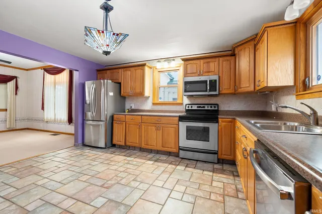 $239,900 | 507 West Marshall Street, Decatur, IN 46733