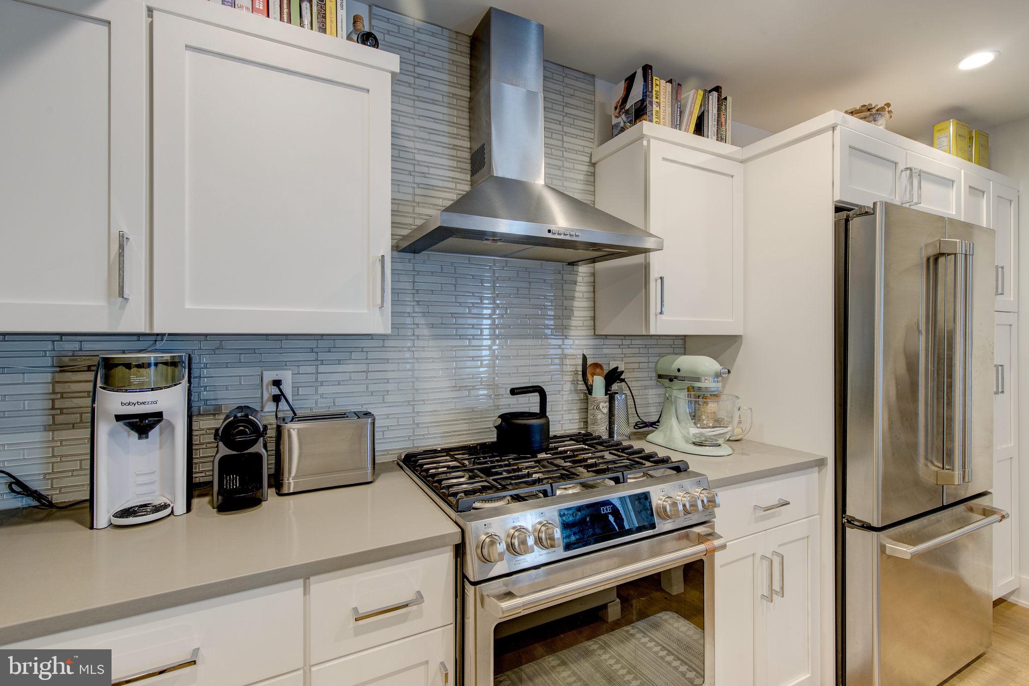 212 Bainbridge Street, Unit 4 Philadelphia, PA 19147 - Photo 9 of 27 Kitchen