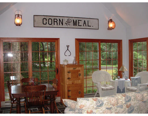 3 Tall Timber Road Wilbraham, MA 01095 - Photo 2 of 14 Gallery Image 2