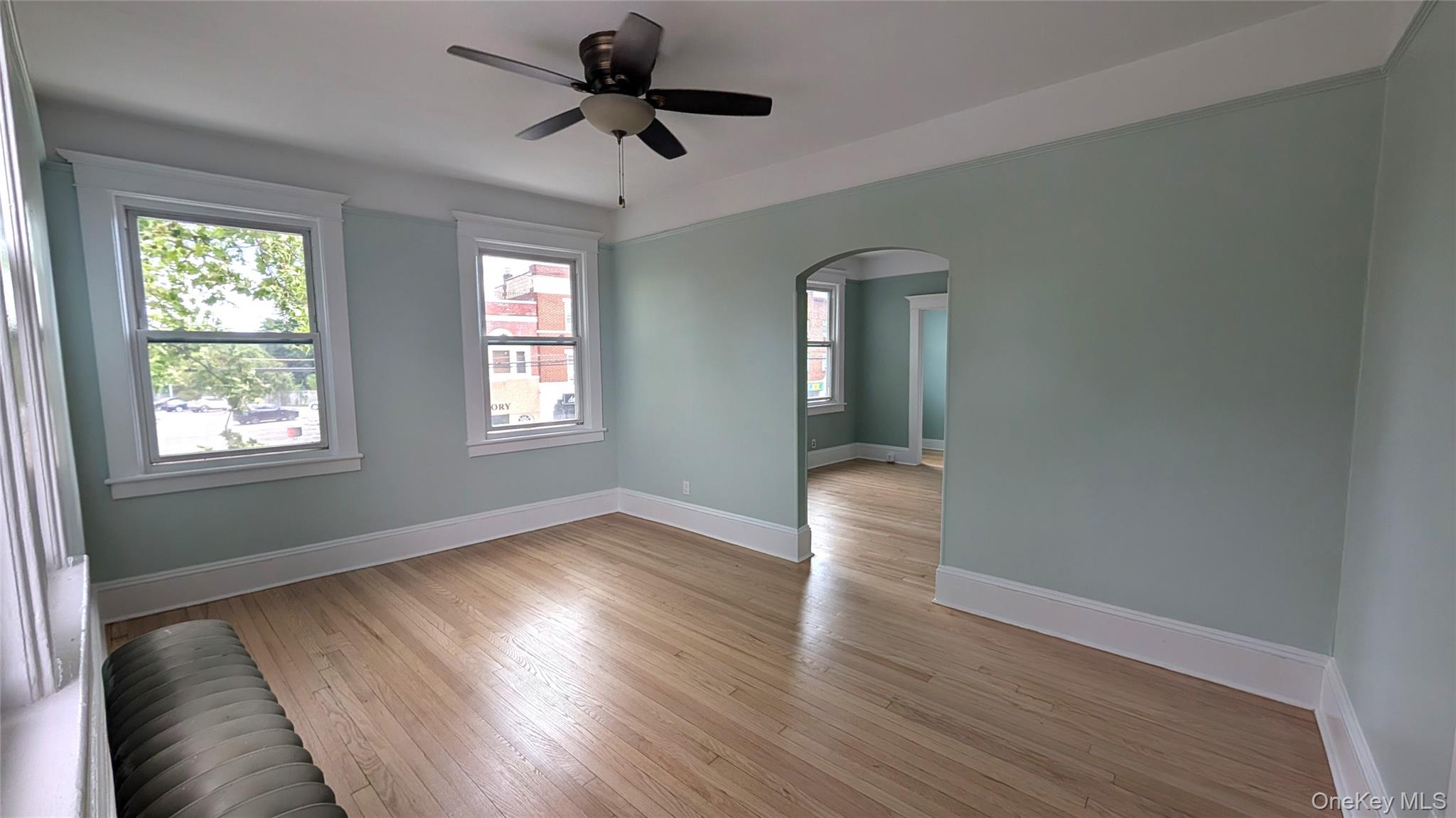 632 Middle Neck Road, Unit 2 Great Neck, NY 11023 - Photo 4 of 21