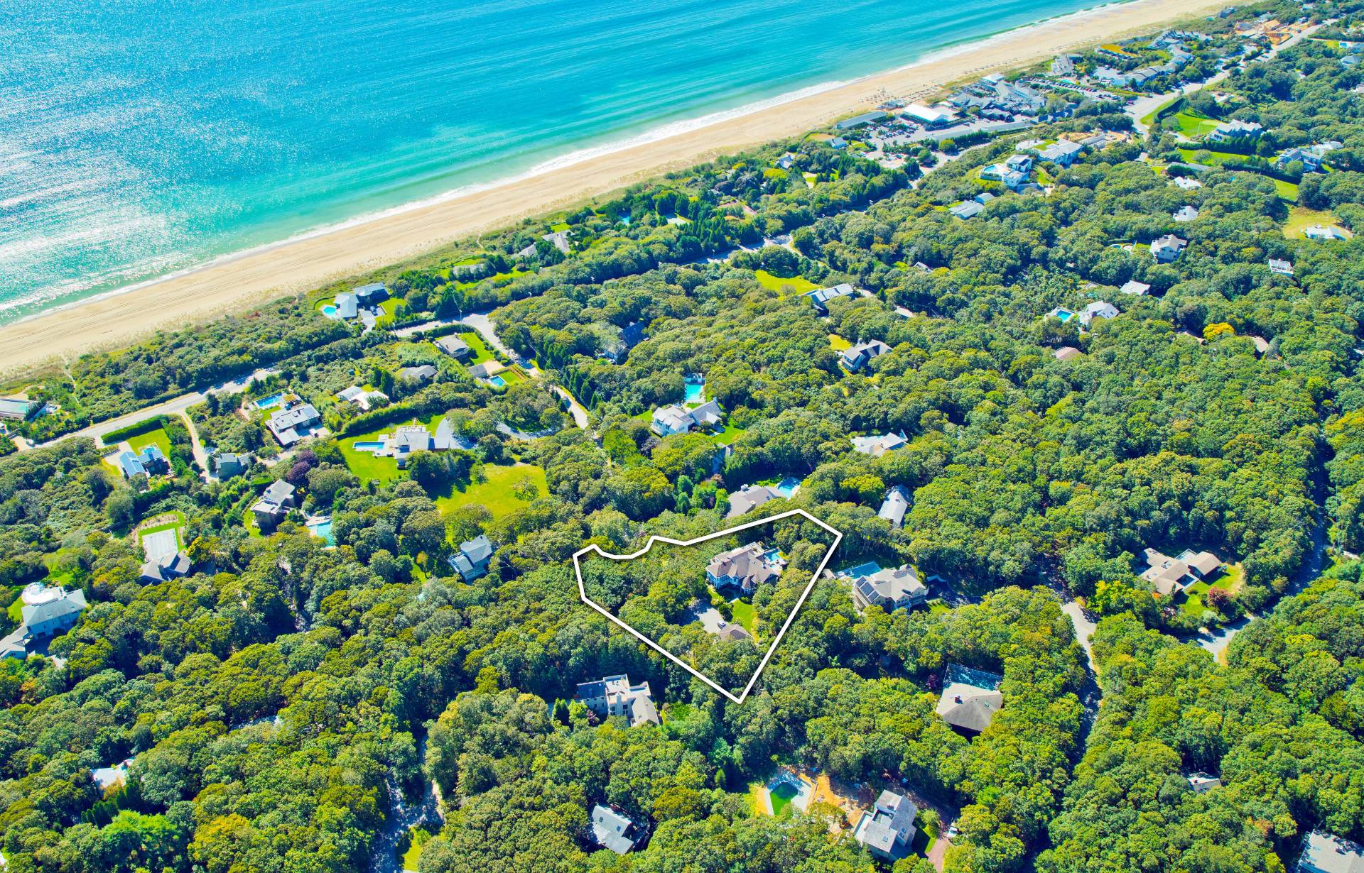 21 Tara Road Montauk, NY 11954 - Photo 1 of 37 a view of a garden