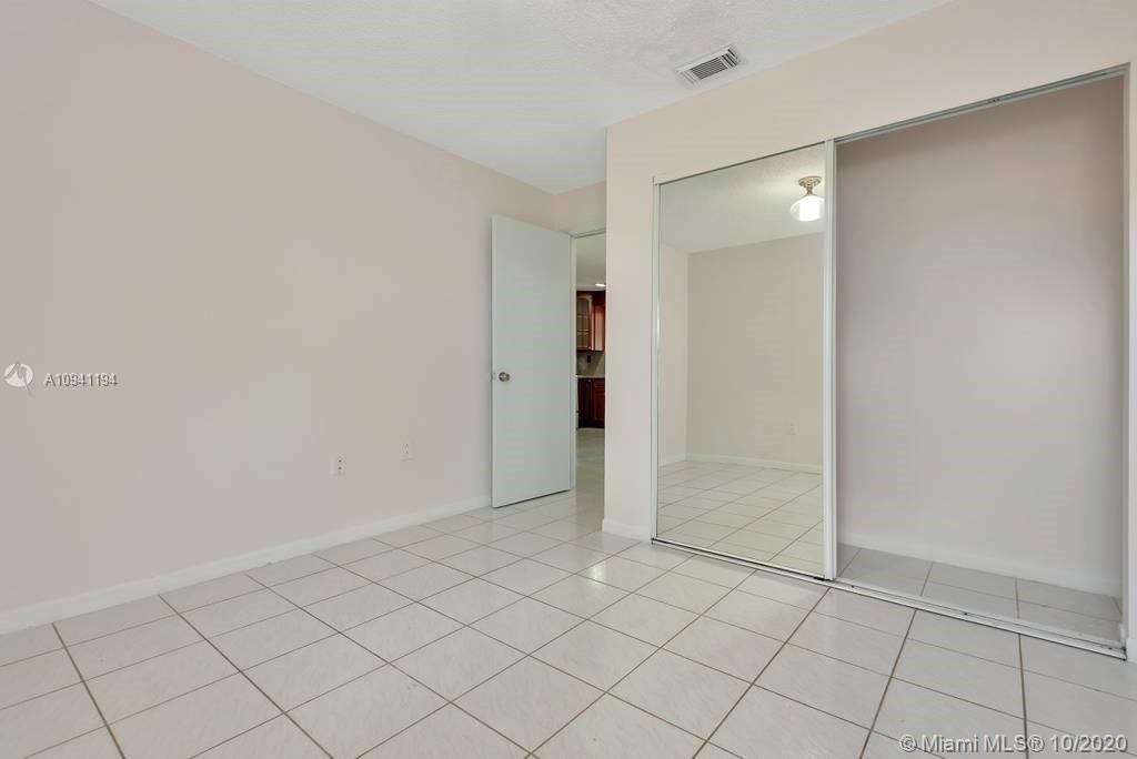 21119 Southwest 125th Court Road Miami, FL 33177 - Photo 10 of 19 Master Bed Room