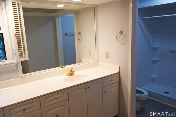 $2,600 | 922 Heritage Village, Unit B, Southbury, CT 06488