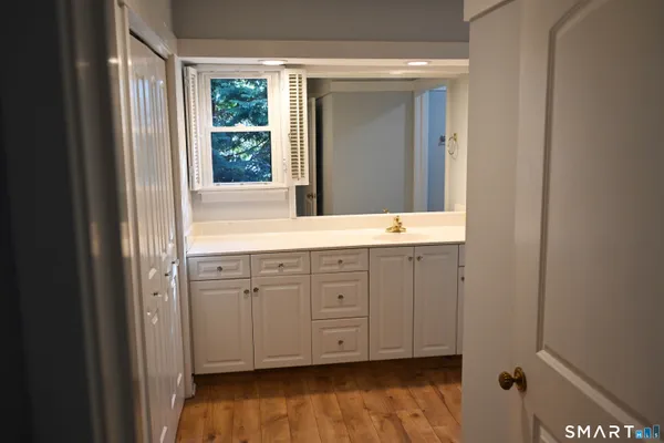 $2,600 | 922 Heritage Village, Unit B, Southbury, CT 06488