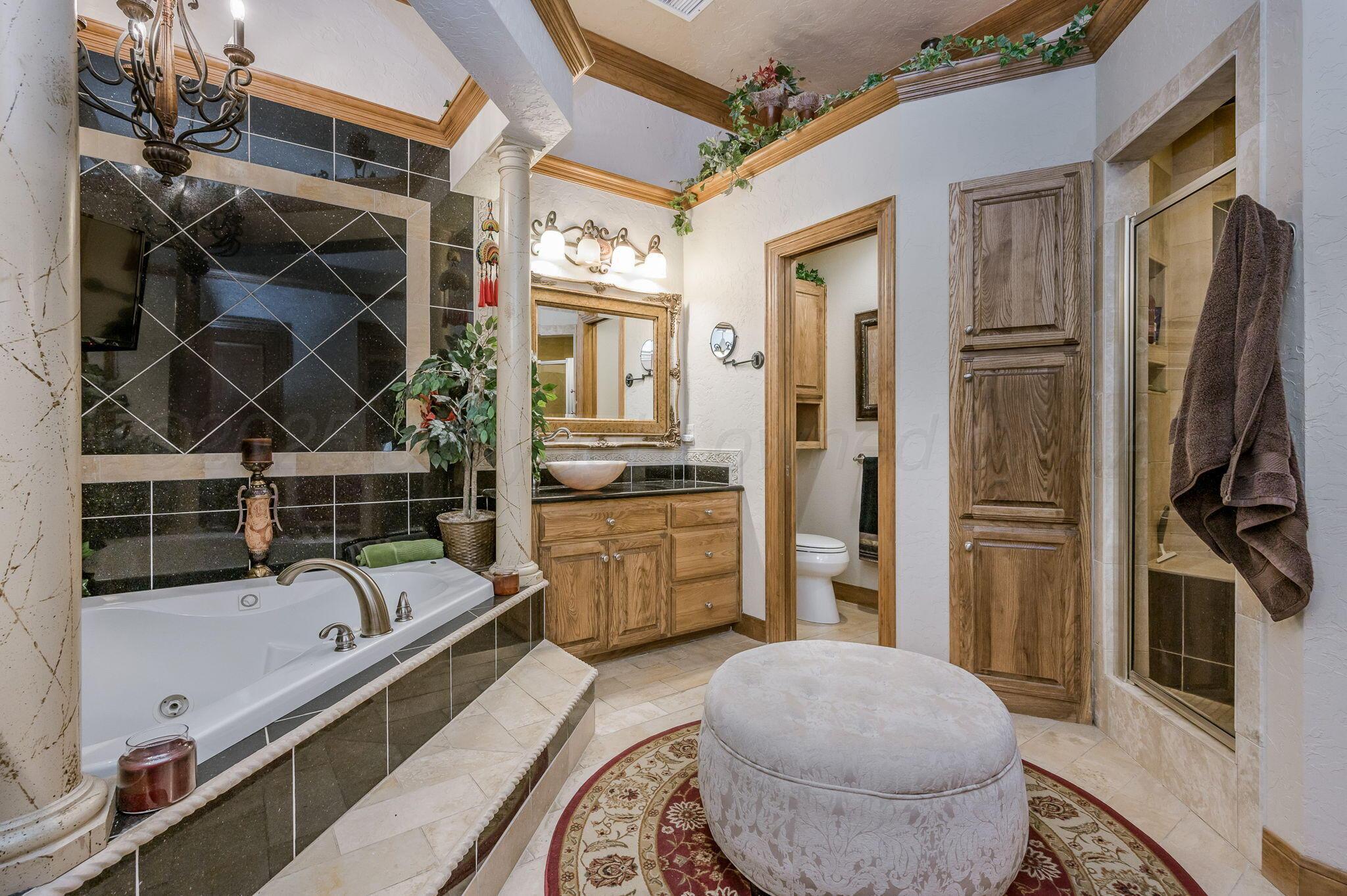 9000 Rj Drive Amarillo, TX 79119 - Photo 16 of 42 Master Bathroom-2