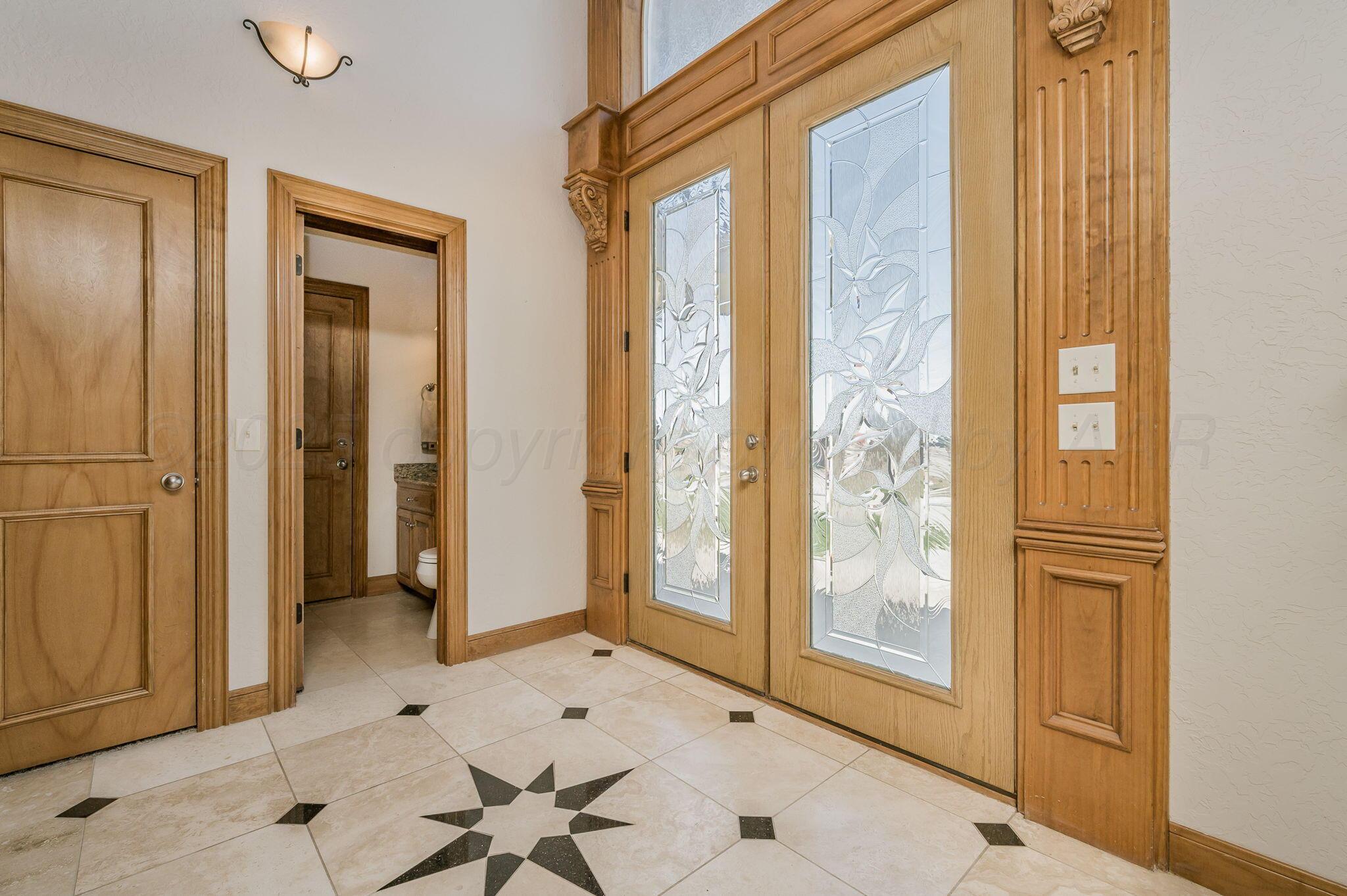 9000 Rj Drive Amarillo, TX 79119 - Photo 4 of 42 Entry