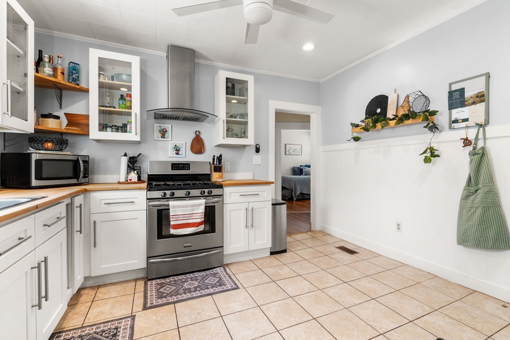 97 Bow Street Arlington, MA 02474 - Photo 24 of 37