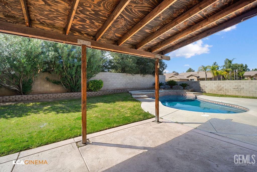 Undisclosed Address Bakersfield, CA 93312 - Photo 23 of 25