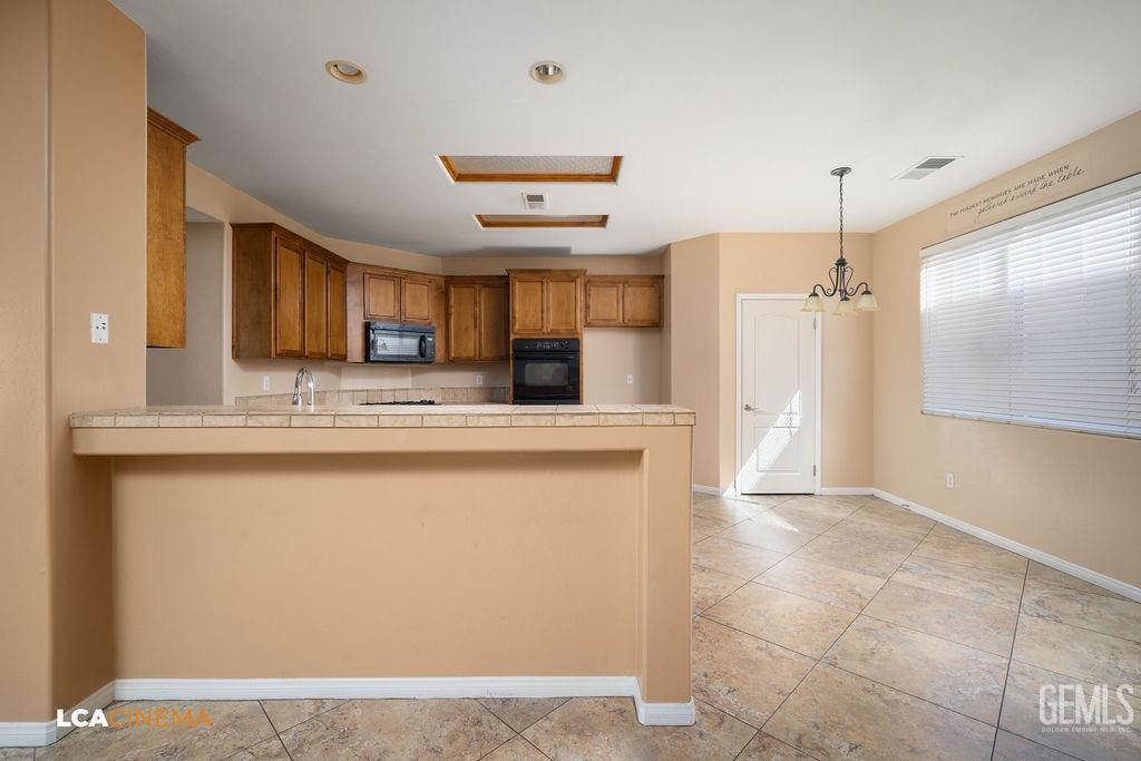 Undisclosed Address Bakersfield, CA 93312 - Photo 9 of 25