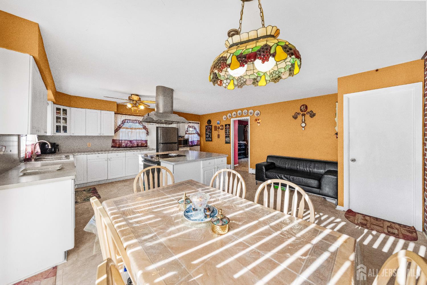 321 Manalapan Road Spotswood, NJ 08884 - Photo 12 of 49