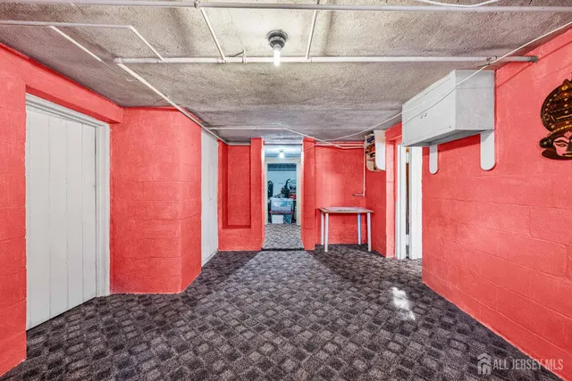 $789,900 | 321 Manalapan Road, Spotswood, NJ 08884