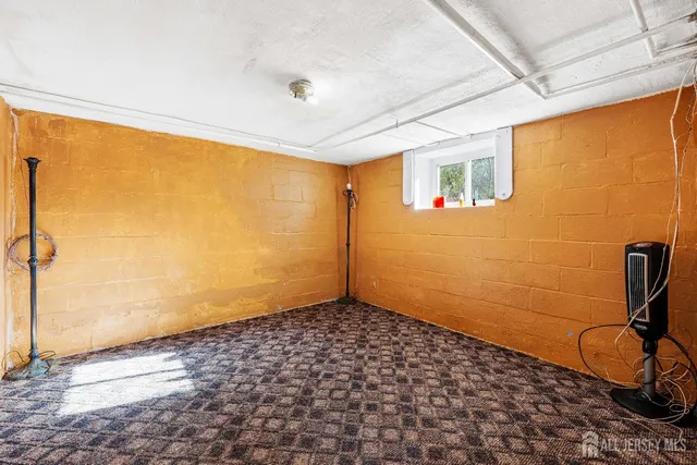 $789,900 | 321 Manalapan Road, Spotswood, NJ 08884