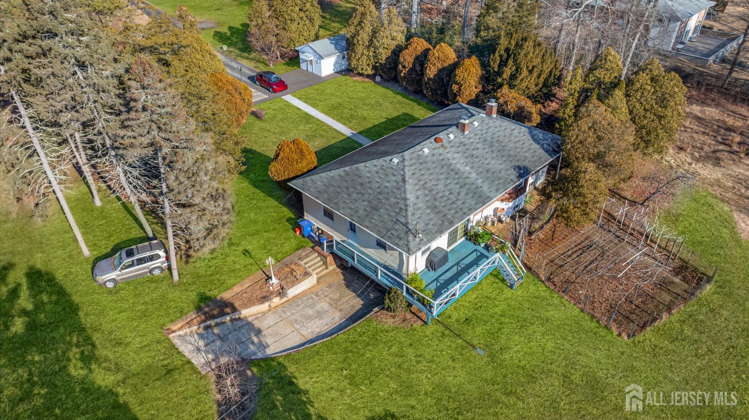 321 Manalapan Road Spotswood, NJ 08884 - Photo 41 of 49