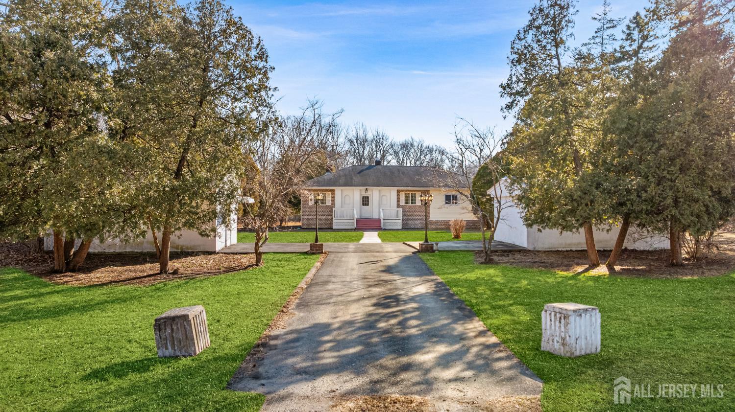 321 Manalapan Road Spotswood, NJ 08884 - Photo 44 of 49