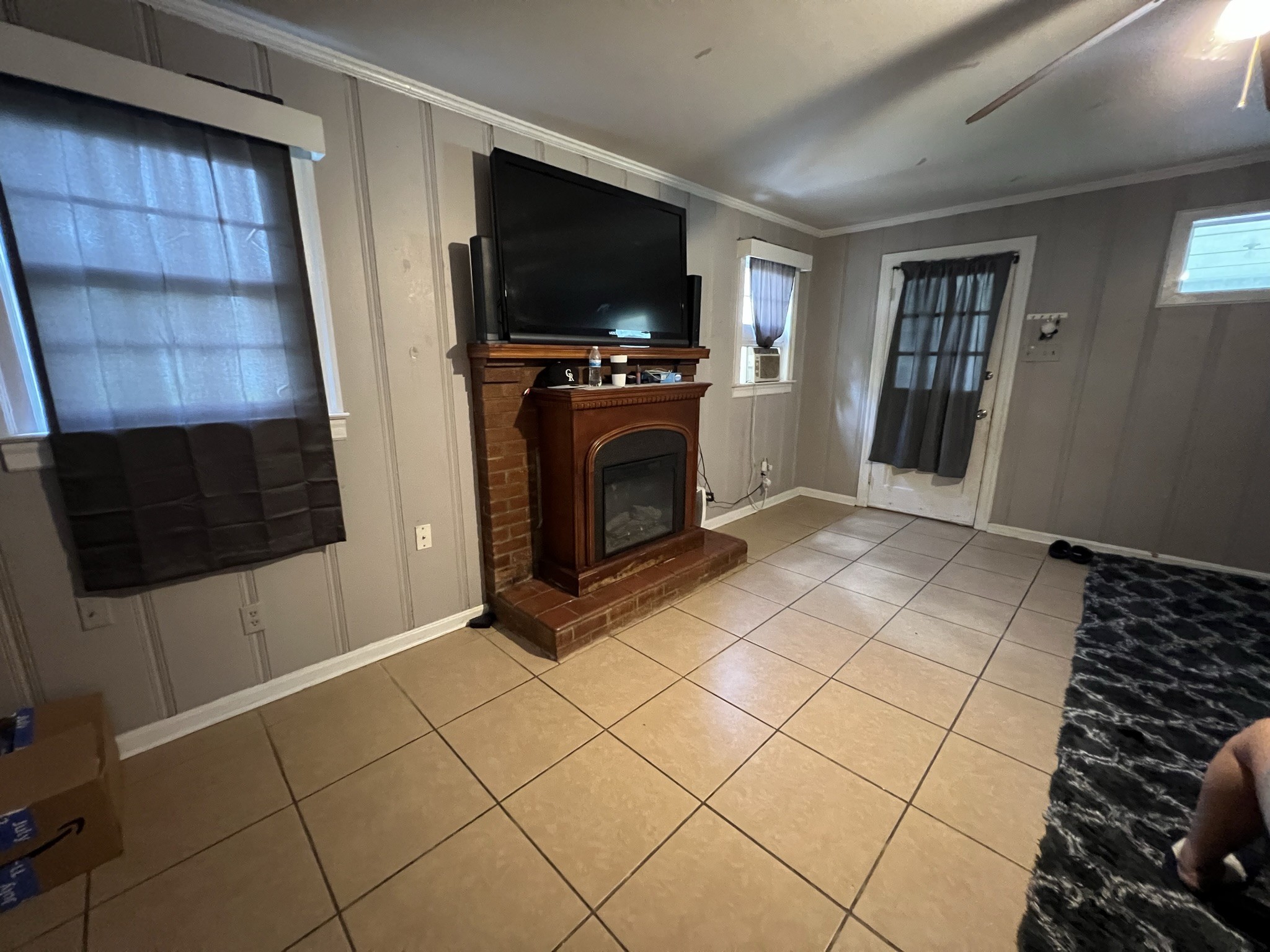 1400 Old Dover Road Clarksville, TN 37042 - Photo 13 of 65 a view of a livingroom with furniture and a flat screen tv