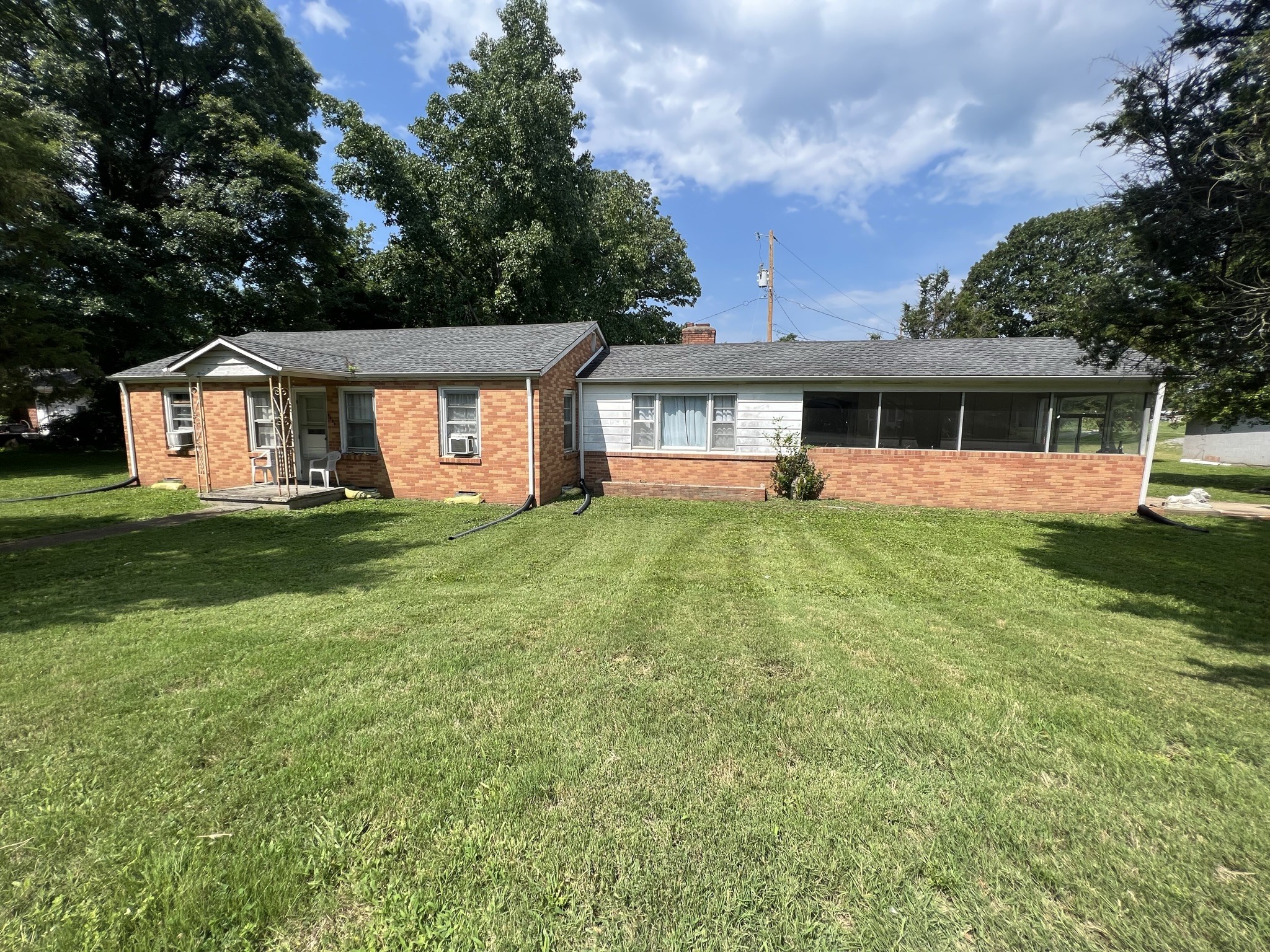 1400 Old Dover Road Clarksville, TN 37042 - Photo 4 of 65 a view of a house with a backyard