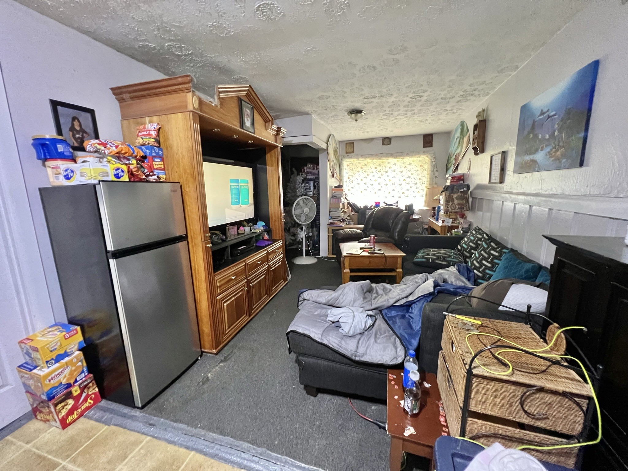 1400 Old Dover Road Clarksville, TN 37042 - Photo 43 of 65 a living room with furniture and a window