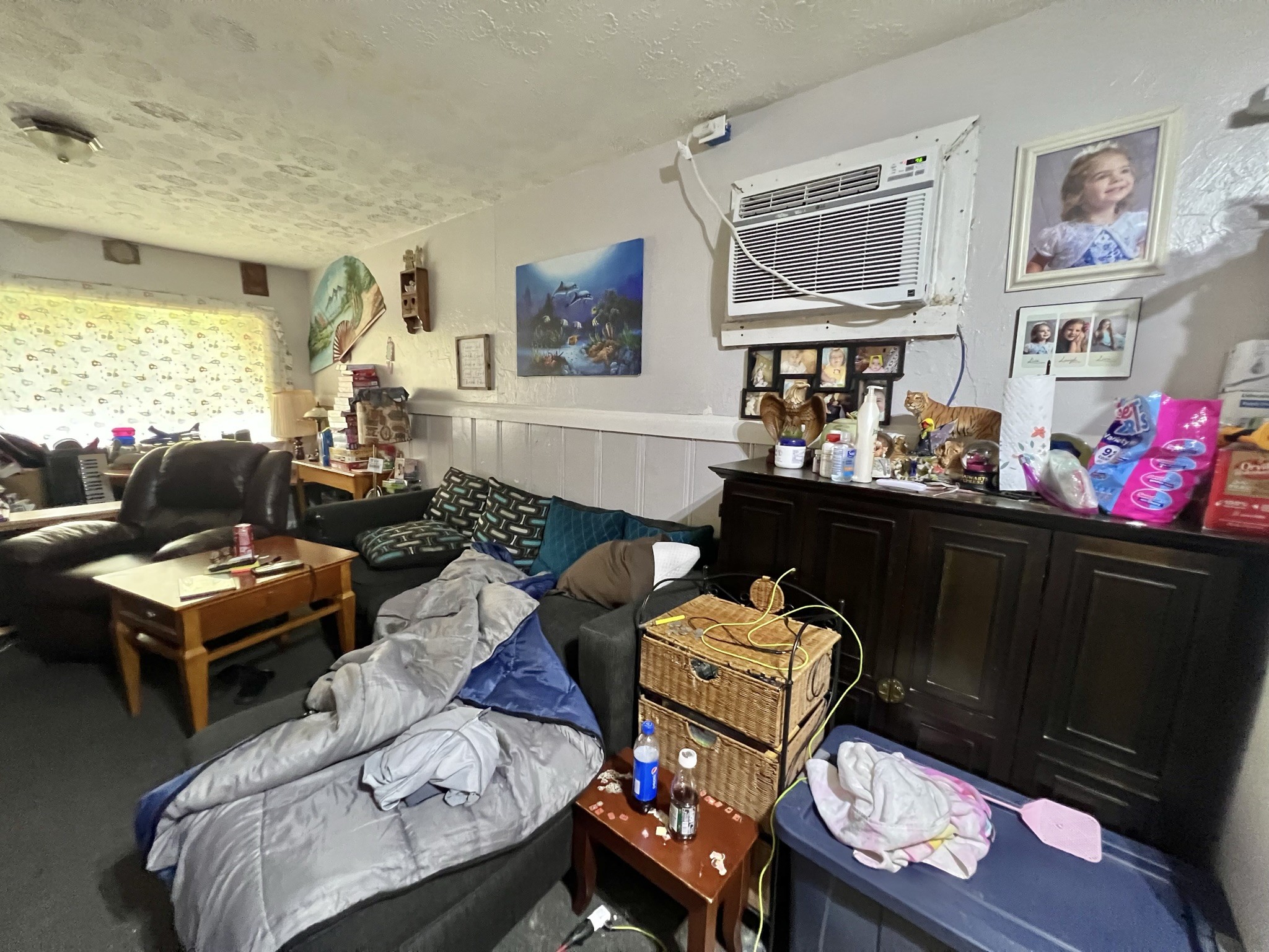 1400 Old Dover Road Clarksville, TN 37042 - Photo 44 of 65 a living room with furniture and wooden floor