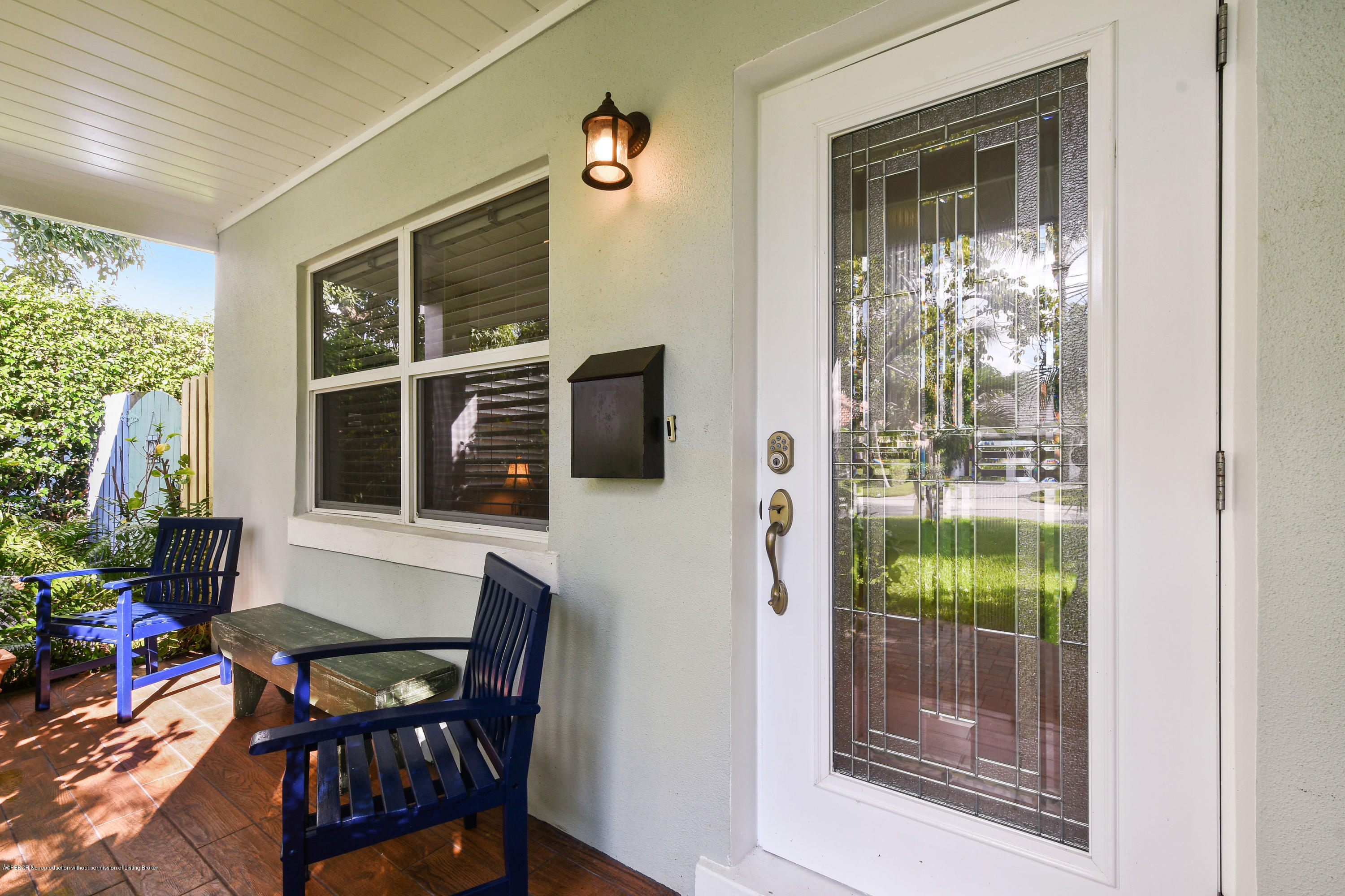 341 Murray Road West Palm Beach, FL 33405 - Photo 4 of 25