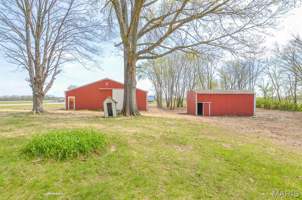 4327 Mascoutah Avenue Belleville, IL 62221 - Photo 7 of 49