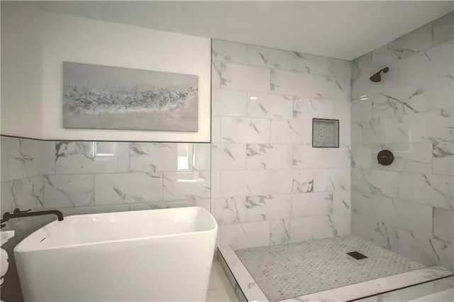 $770,000 | 142 Carr Road, LaGrange, GA 30241