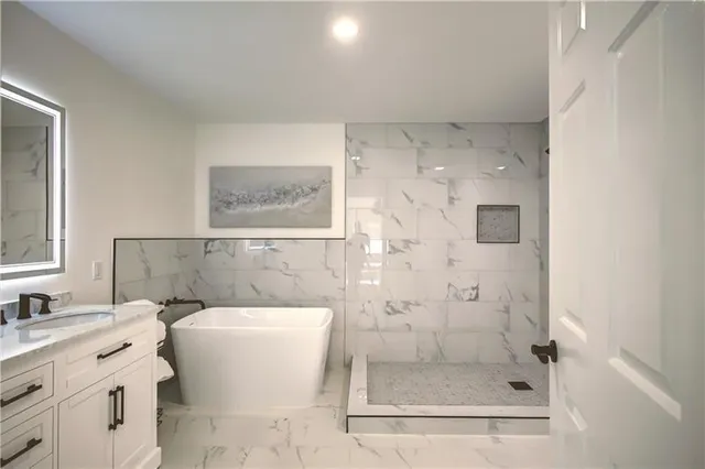 $770,000 | 142 Carr Road, LaGrange, GA 30241