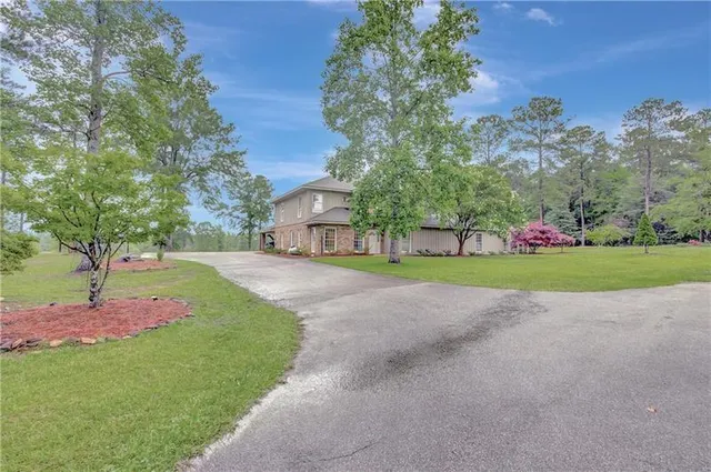 $770,000 | 142 Carr Road, LaGrange, GA 30241