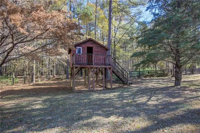 $770,000 | 142 Carr Road, LaGrange, GA 30241