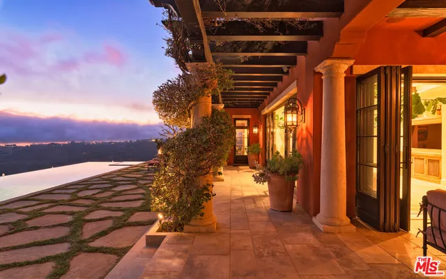 $50,000 | 6093 Murphy Way, Malibu, CA 90265