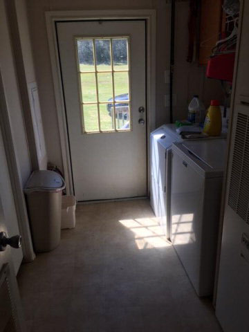 25762 Patterson Road Robertsdale, AL 36567 - Photo 12 of 16 Utilitiy Room