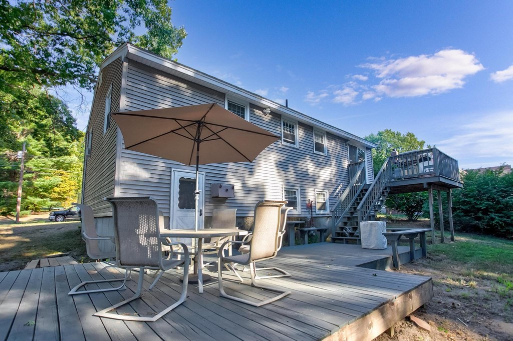 29 William Road Billerica, MA 01821 - Photo 5 of 39 Gallery Image 5