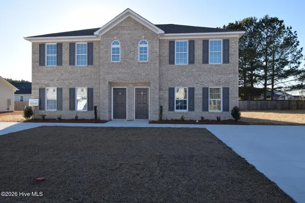 $1,550 | 1227 Masters Lane, Unit A, Greenville, NC 27834