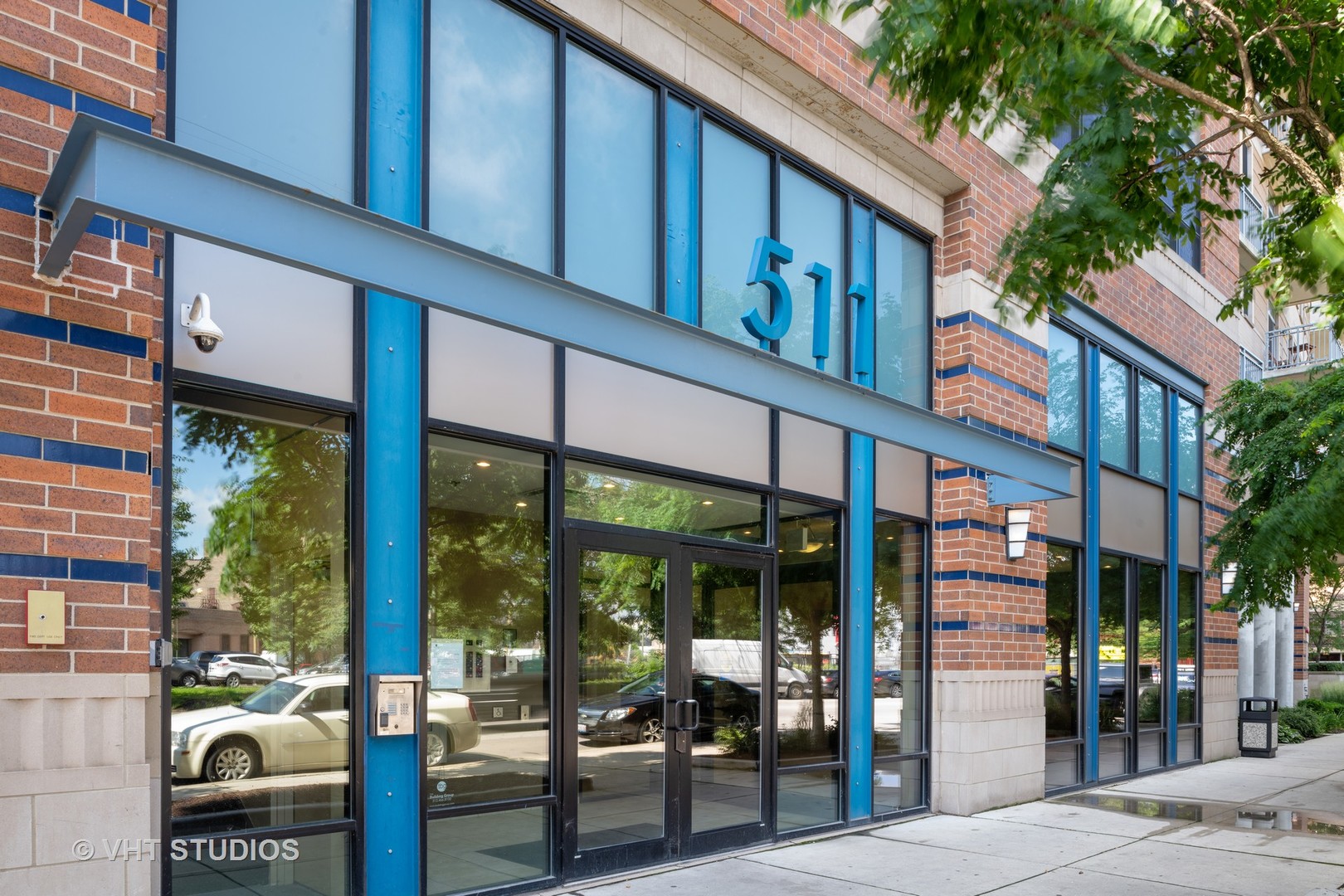 511 West Division Street, Unit 408 Chicago, IL 60610 - Photo 1 of 12