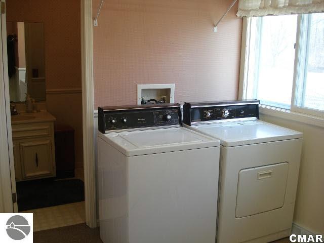 3355 South Isabella Road Mount Pleasant, MI 48858 - Photo 20 of 25 1772912-19.JPG