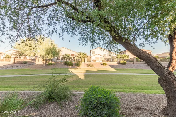 $415,000 | 20535 Santa Cruz Drive, Maricopa, AZ 85138