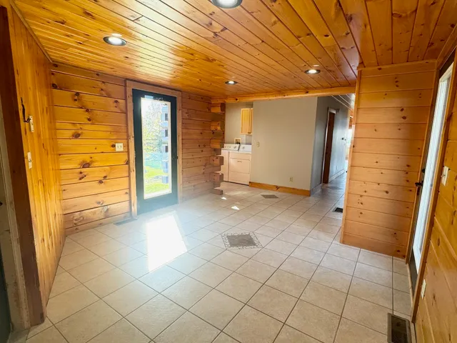 $548,500 | 603 Trucott Road, Holland, VT 05830