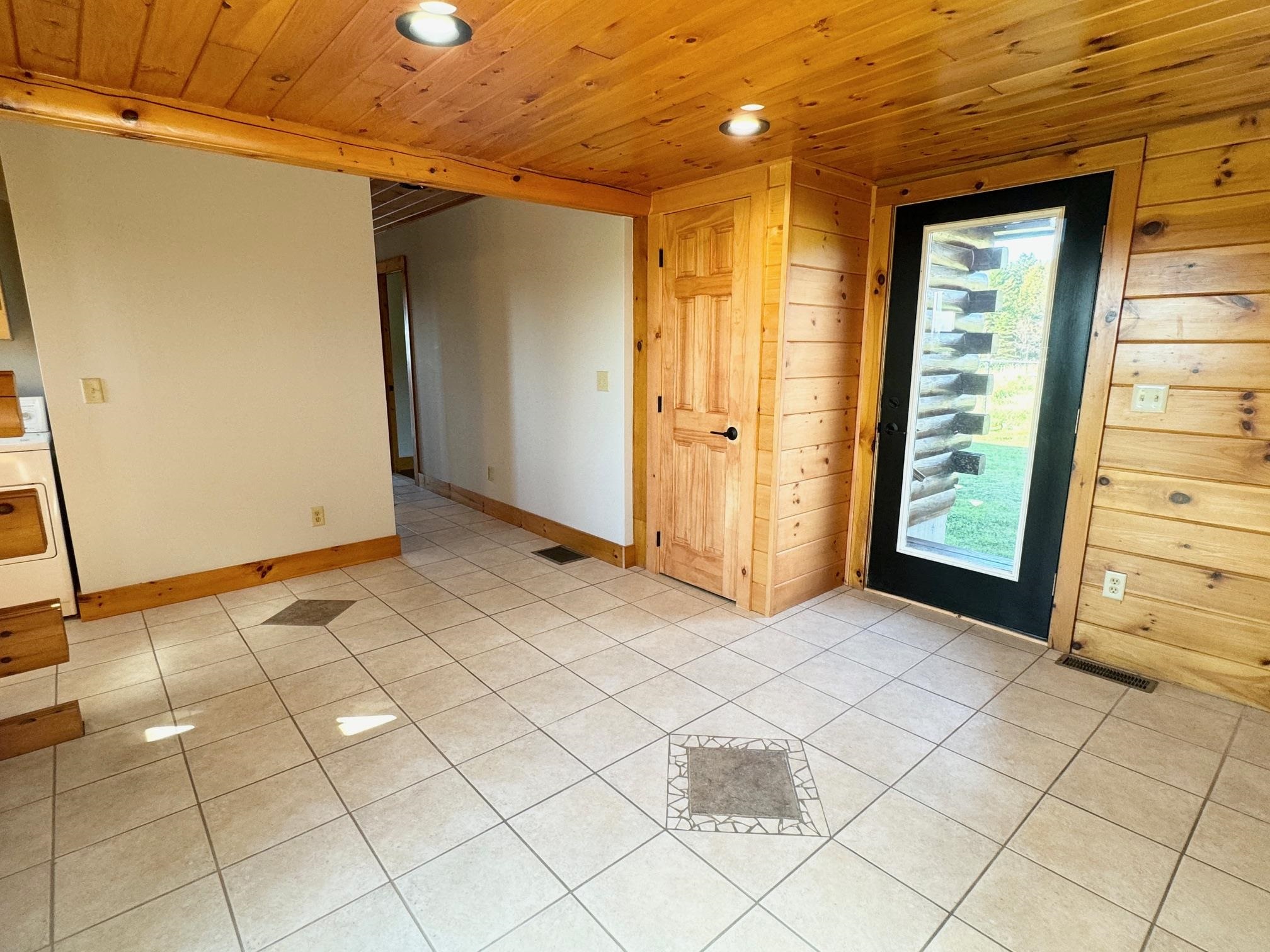 603 Trucott Road Holland, VT 05830 - Photo 19 of 50