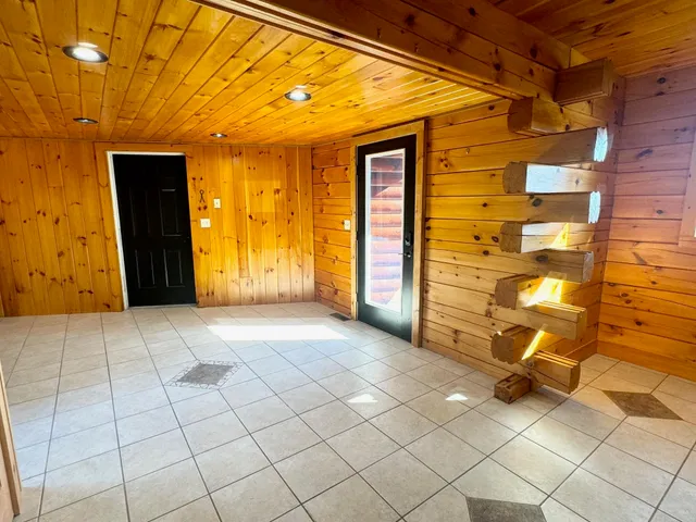 $548,500 | 603 Trucott Road, Holland, VT 05830