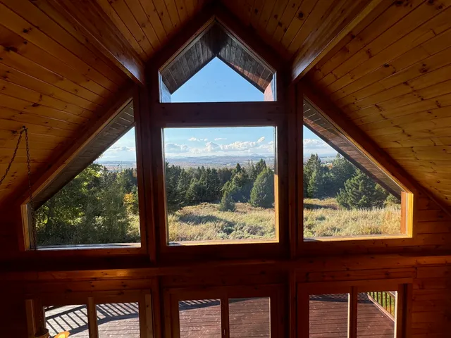 $548,500 | 603 Trucott Road, Holland, VT 05830