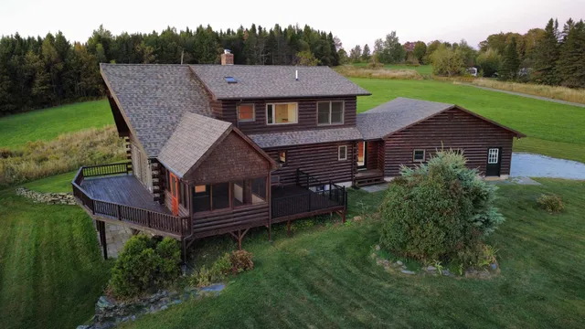 $548,500 | 603 Trucott Road, Holland, VT 05830
