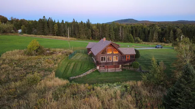 $548,500 | 603 Trucott Road, Holland, VT 05830