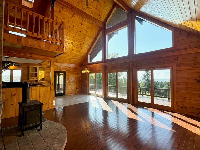 $548,500 | 603 Trucott Road, Holland, VT 05830